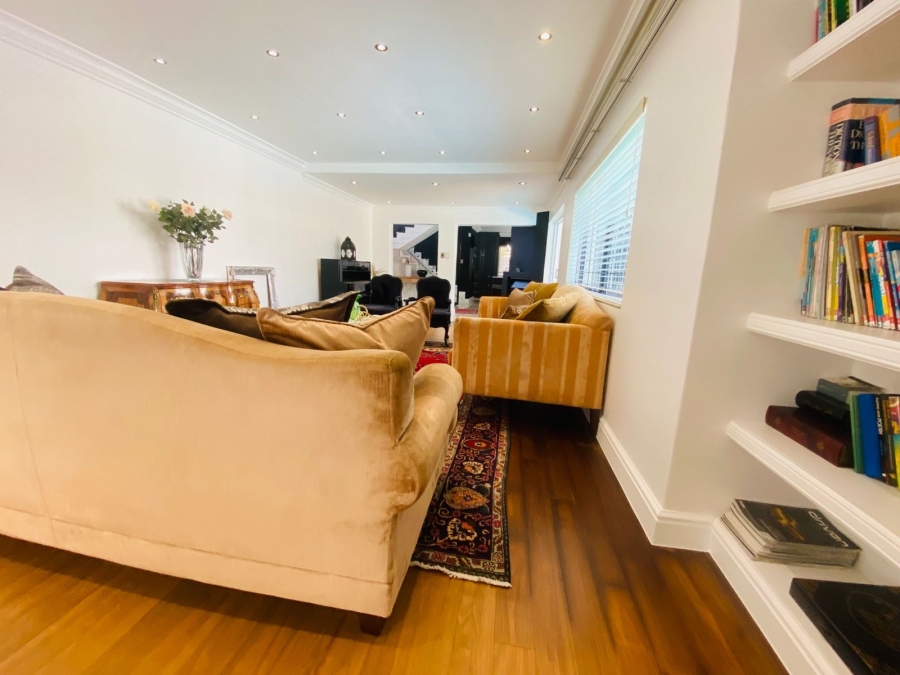 5 Bedroom Property for Sale in Sunset Beach Western Cape